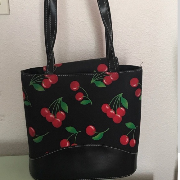 Vintage 90’s cherry purse - Picture 2 of 2